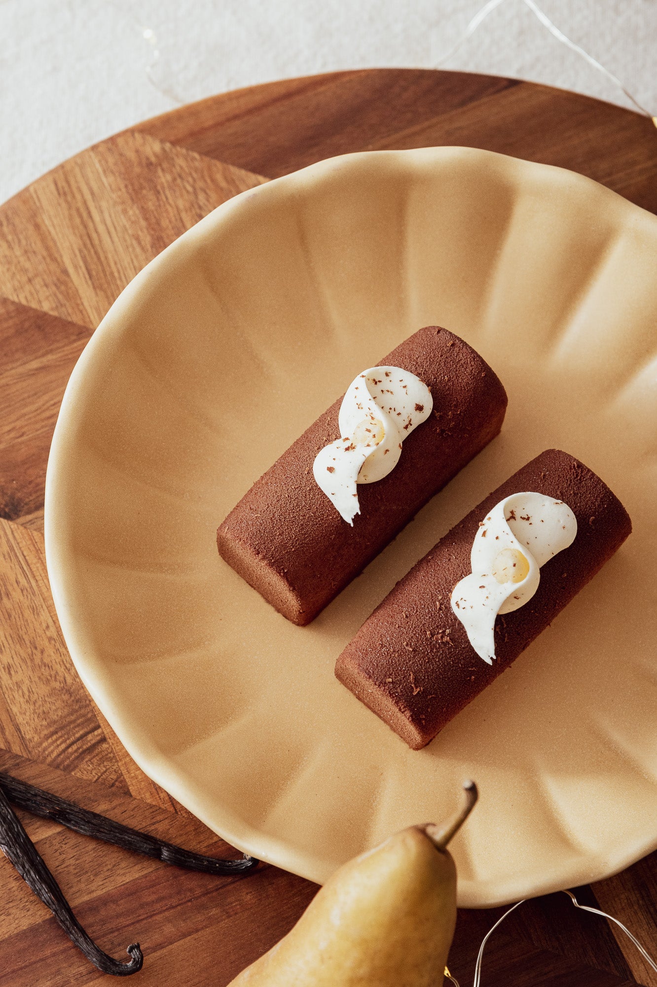 Bûchette des fêtes 2025 - Chocolat, poires et vanille