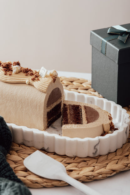 Bûche des fêtes 2025 - Praliné, chocolat et caramel