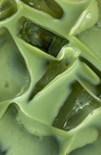 Chandelle Less drama, more matcha - Moonday Mtl